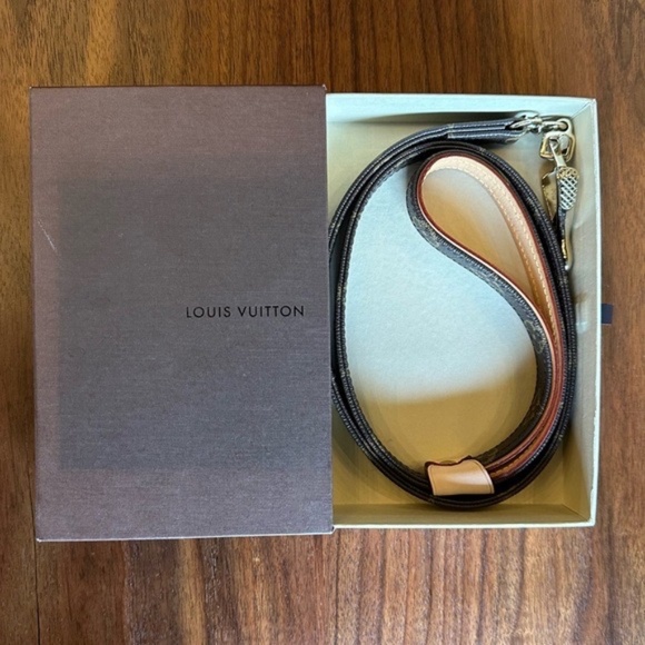 Louis Vuitton Monigram Laisse Baxter MM Pet Leash for Dogs M58056 - Picture 7 of 9